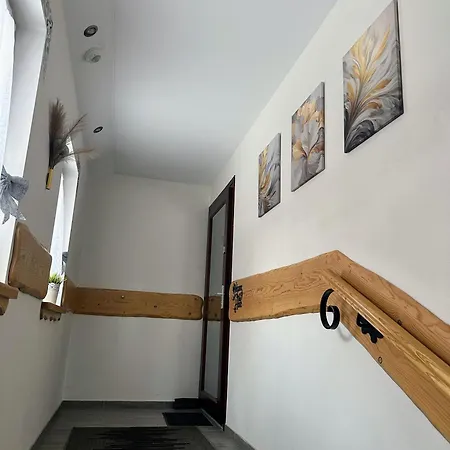 Podhalanska Apartman *